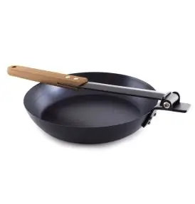 Muurikka stegespande i Carbon Steel med Foldbart Skaft – Ø24 cm / 42 cm - Muurikka - Gastro life